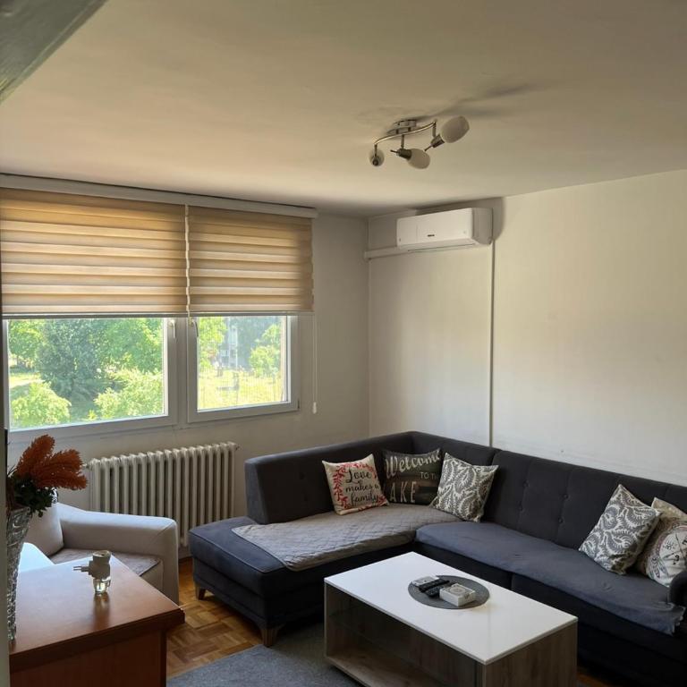 Apartmani Bečko - Apartman sa 2 Spavaće Sobe - 1