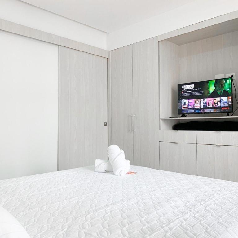 Suites empresariales cerca de Omni Hospital, Solaris , Mall del Sol, Guayaquil - Suite with City View - 17