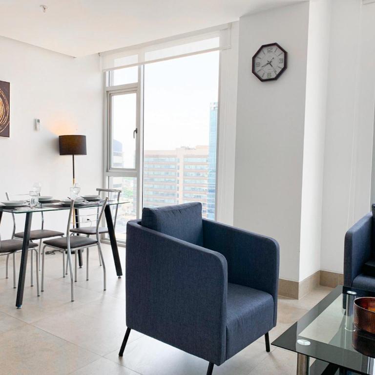 Suites empresariales cerca de Omni Hospital, Solaris , Mall del Sol, Guayaquil - Suite with City View - 8