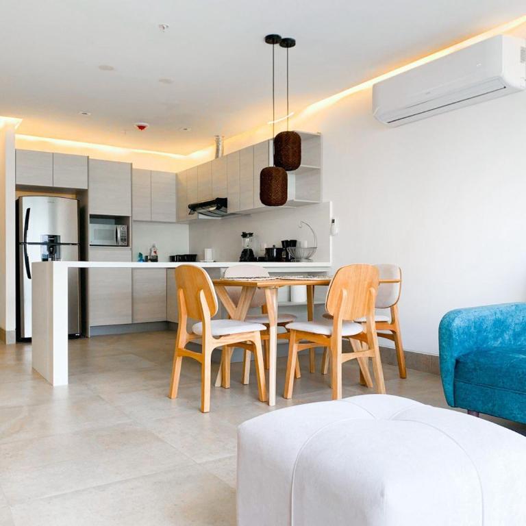 Suites empresariales cerca de Omni Hospital, Solaris , Mall del Sol, Guayaquil - Suite with City View - 5