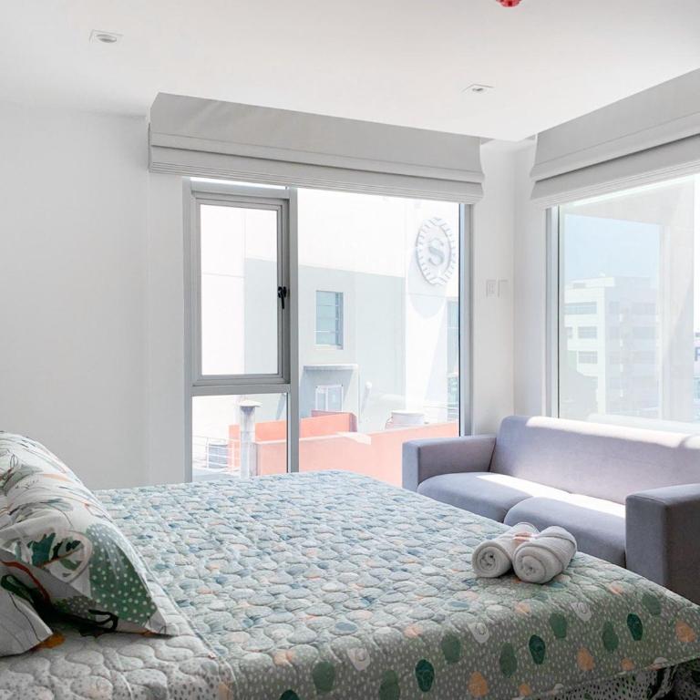 Suites empresariales cerca de Omni Hospital, Solaris , Mall del Sol, Guayaquil - Suite with City View - 2