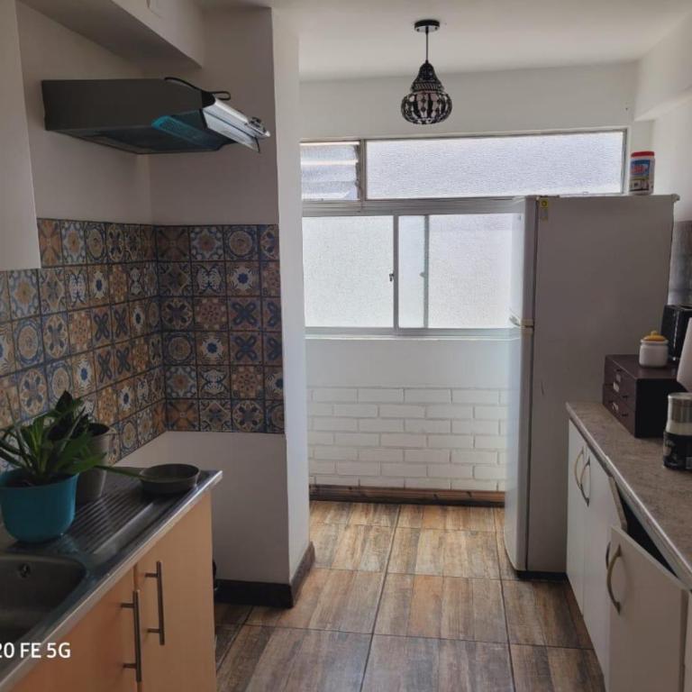 Departamento Iquique héroes - Three-Bedroom Apartment - 2