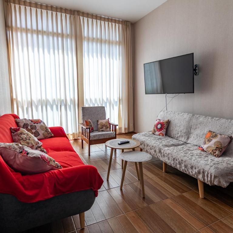 Spacious and Comfortable Apartment with Parking - Apartment - 27