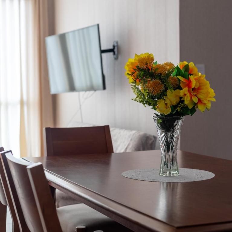 Spacious and Comfortable Apartment with Parking - Apartment - 35
