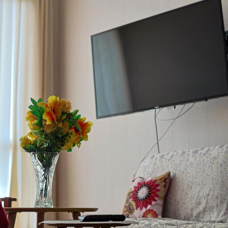 Spacious and Comfortable Apartment with Parking - Apartment - 4