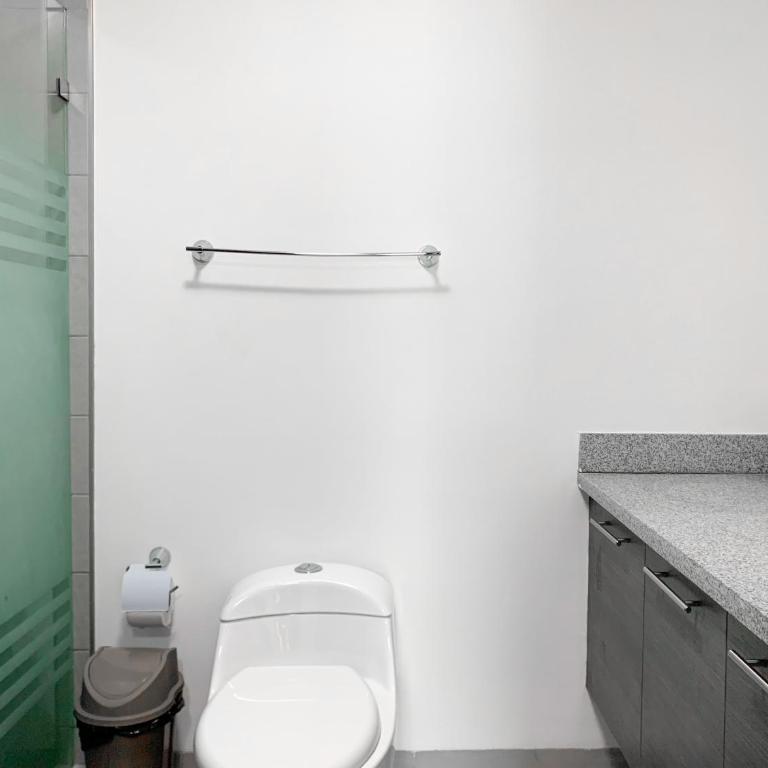 Suite de lujo cerca al aeropuerto, terminal, mall sol - Apartamento de 2 dormitorios con vistas a la ciudad - 15