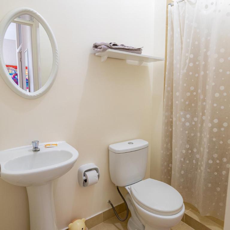 Comfortable Appartment with Free Parking - Apartamento de 3 dormitorios - 31