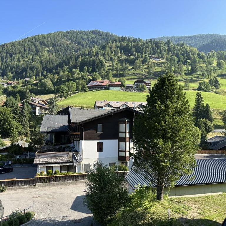 House Egger - Top 202 - Apartment mit 2 Schlafzimmern - 35