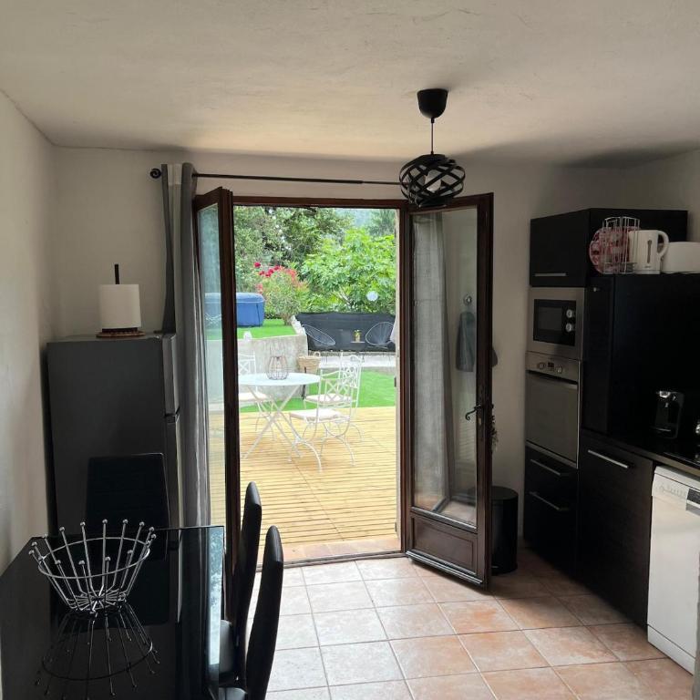 Maison à 20minutes de Nice - Villa 1 Chambre - 27