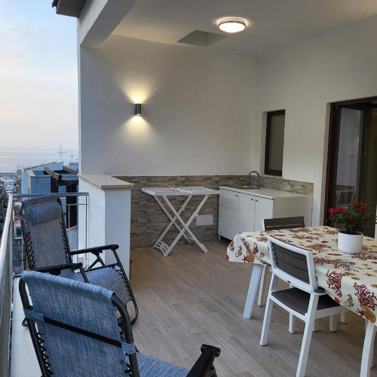 Sguardo a Ponente - Appartamento con 2 Camere da Letto - 1