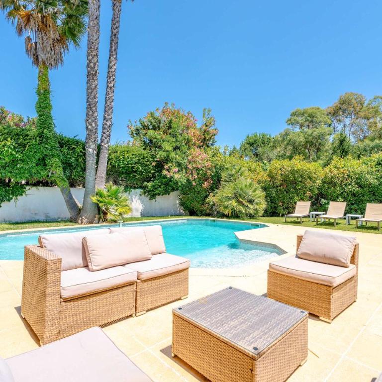 Villa La Perle l Pool & Terrace l Shellter Rentals - Villa - 26