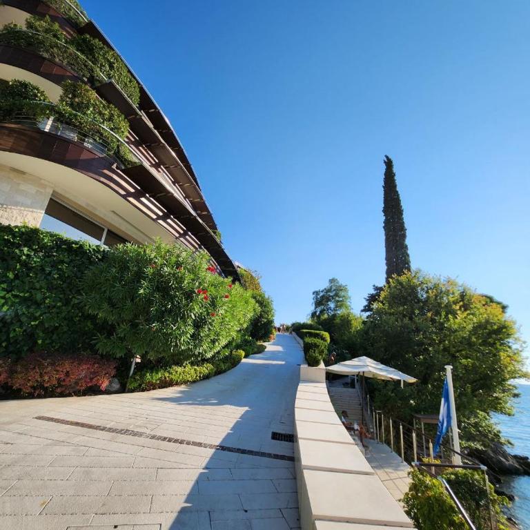 Dukley Montesun Apartments - Deluks Apartman sa 2 Spavaće Sobe - 1