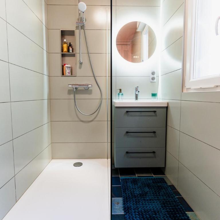 Luna - Cosy Appartement - Parking Privé -Ascenseur - Gare - Pompidou - Apartment mit 2 Schlafzimmern - 6
