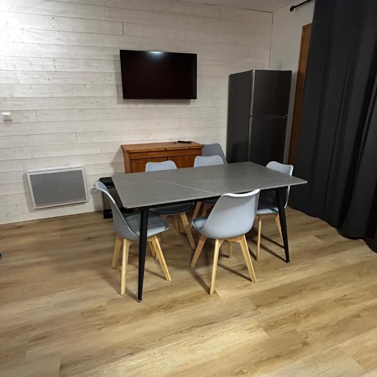 Appartement T2 Superdévoluy - Les Chaumettes - Two-Bedroom Apartment with Mountain View - 11