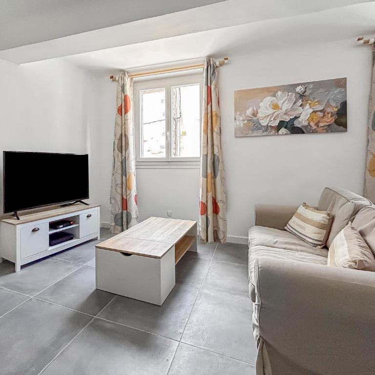 Appartement cosy et lumineux au cœur de Cogolin - One-Bedroom Apartment - 11
