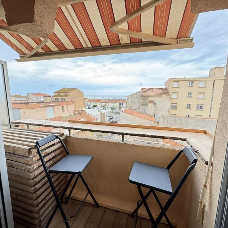Duplex avec Vue Mer A Deux Pas de la Plage - Apartment with Sea View - 15