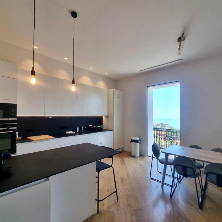 BELLEVUE Monaco Parking - Appartement 2 Chambres Deluxe avec Balcon - 3