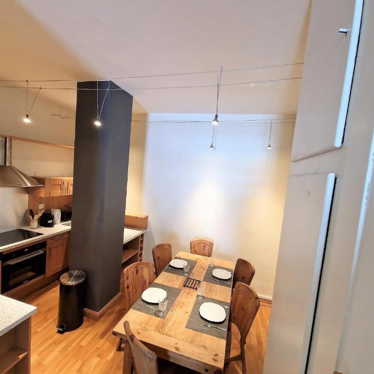 Le Majestic Superbe Appartement Centre Chamonix - Apartamento Clásico - 3