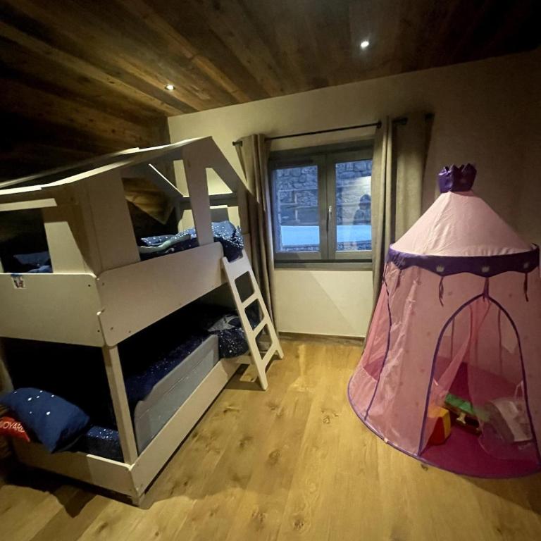Méribel Village Luxury Apartment - Superior Chalet - 16