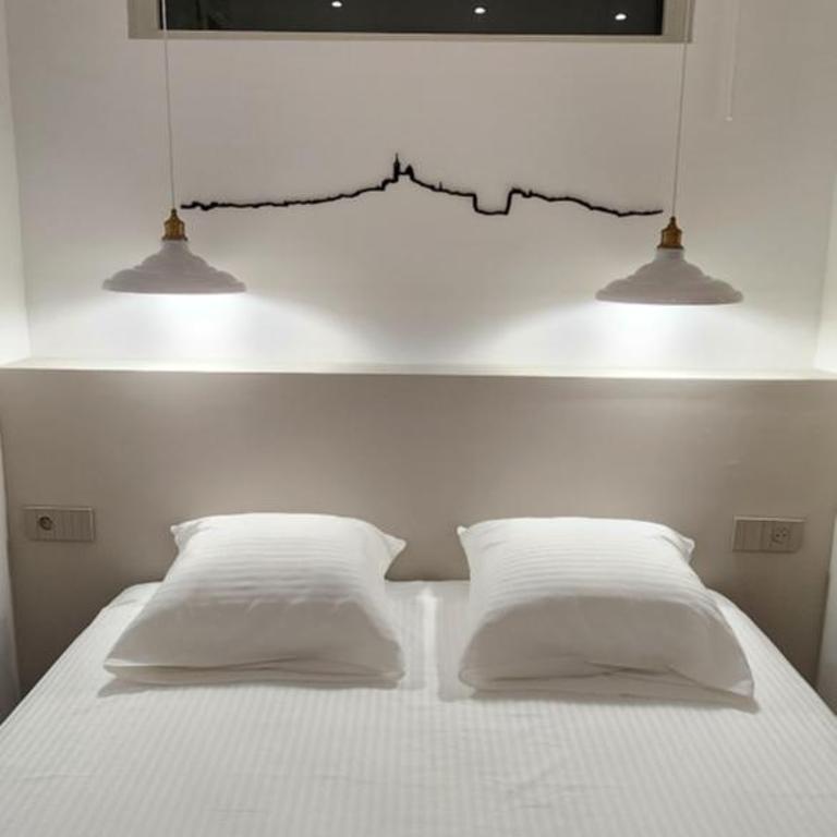 L'Oustaou Paradis - Two-Bedroom Apartment - 10