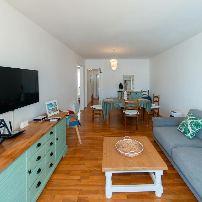 WELCS APARTAMENTO 260 EMP con vistas al canal - Apartamento - 2