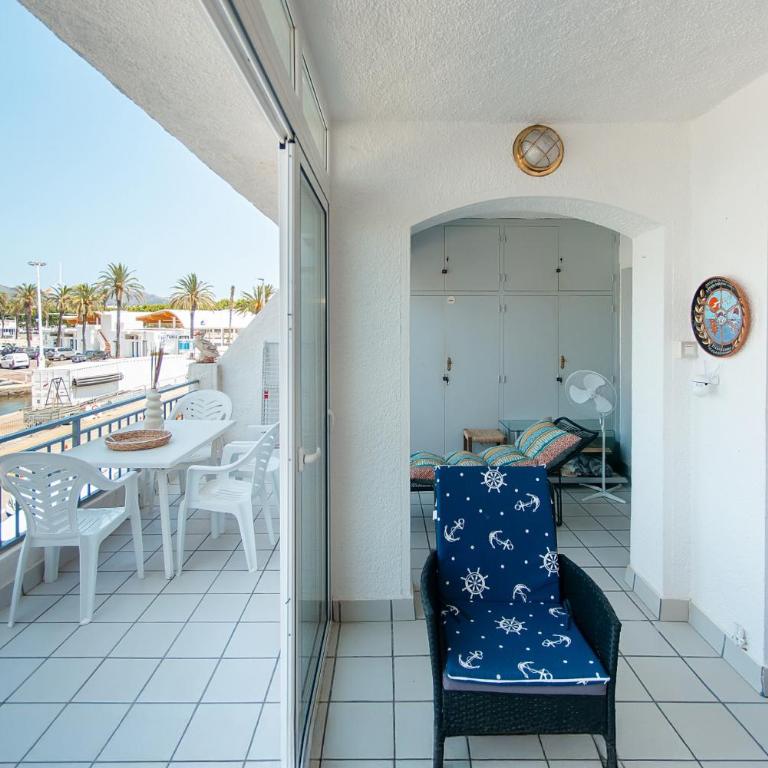 WELCS APARTAMENTO 260 EMP con vistas al canal - Apartamento - 10