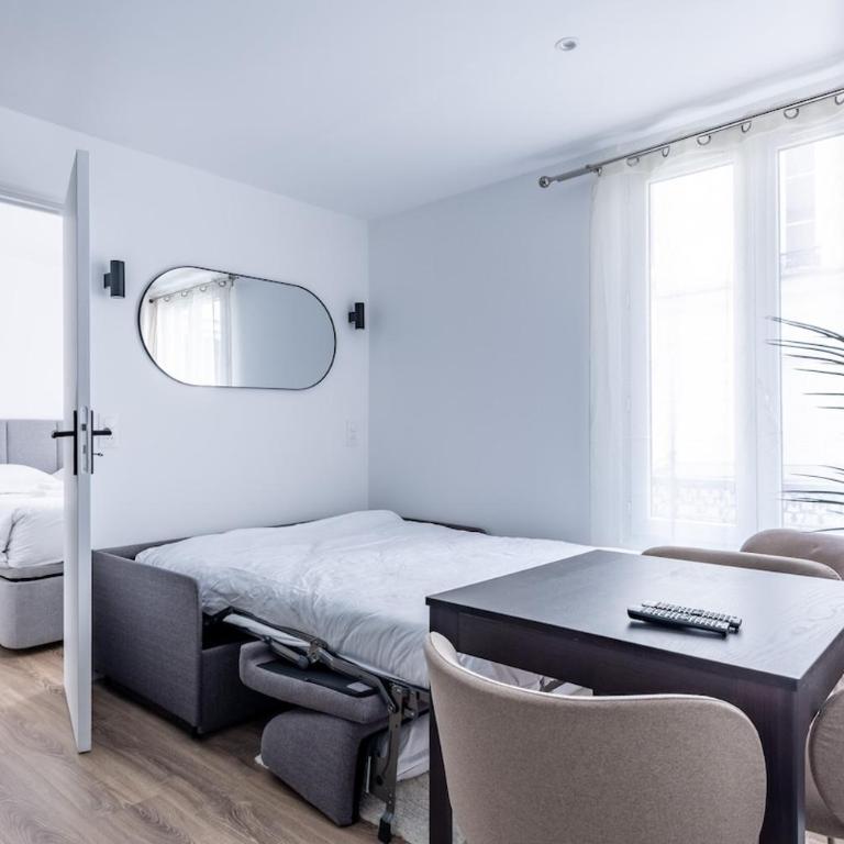 Chic 4-Star Studio Only 10 Minutes from Le Marais - Appartement 1 Chambre - 9