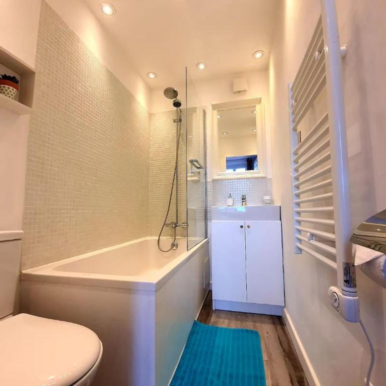 L'Amiral Barnaud - Appt proche de la plage - Two-Bedroom Apartment - 13