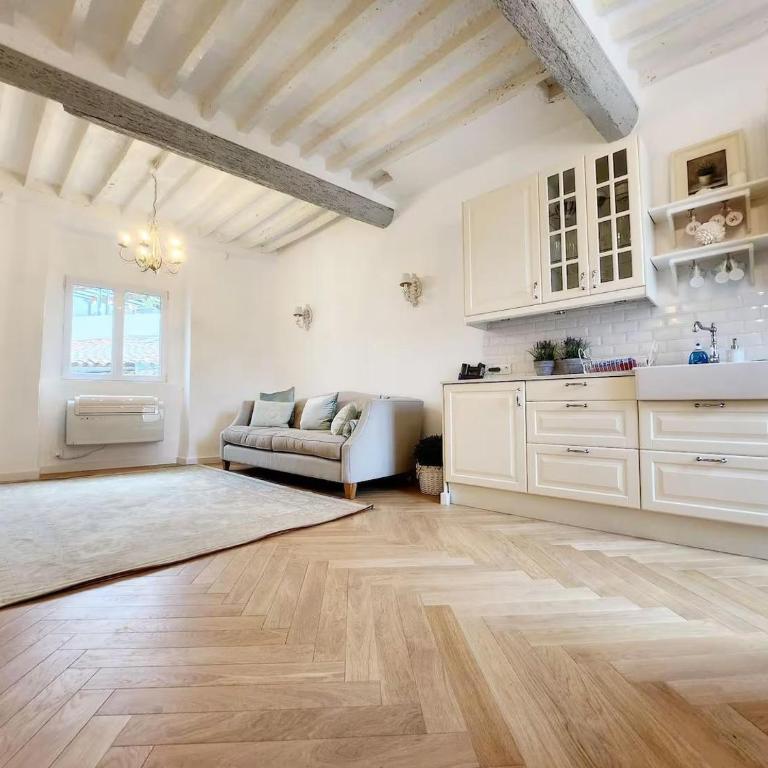 La Tour Antiboise - dans le vieil Antibes - Appartement 1 Chambre - 2