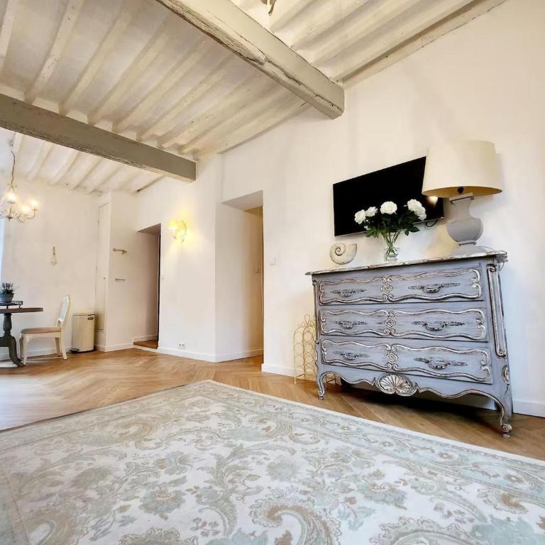 La Tour Antiboise - dans le vieil Antibes - Appartement 1 Chambre - 4