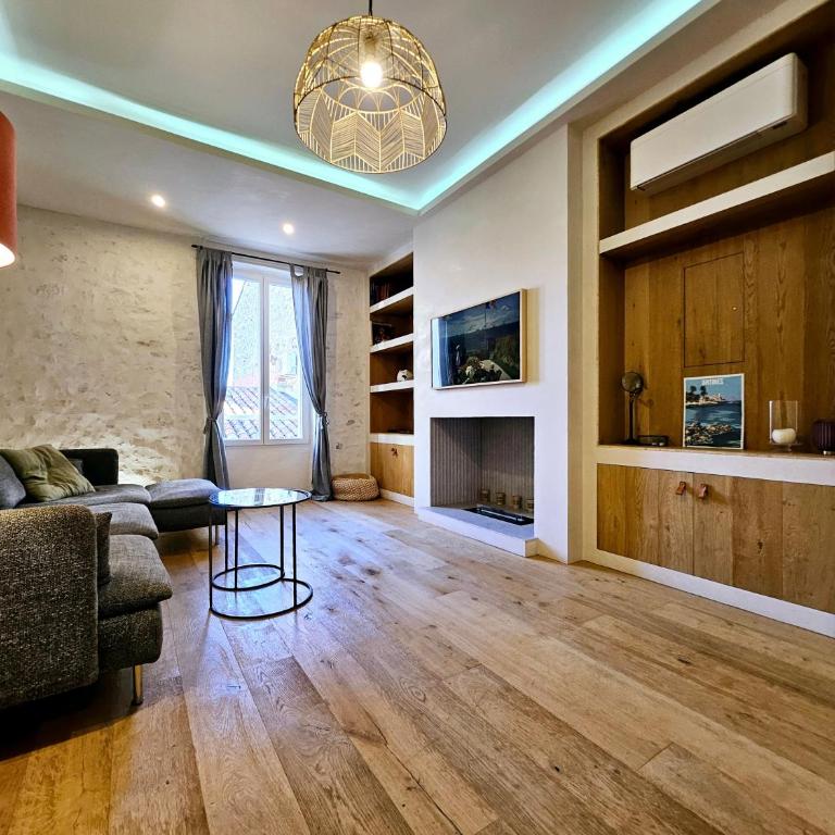 La Fourmilière - dans le Vieil Antibes - Maison 2 Chambres - 21