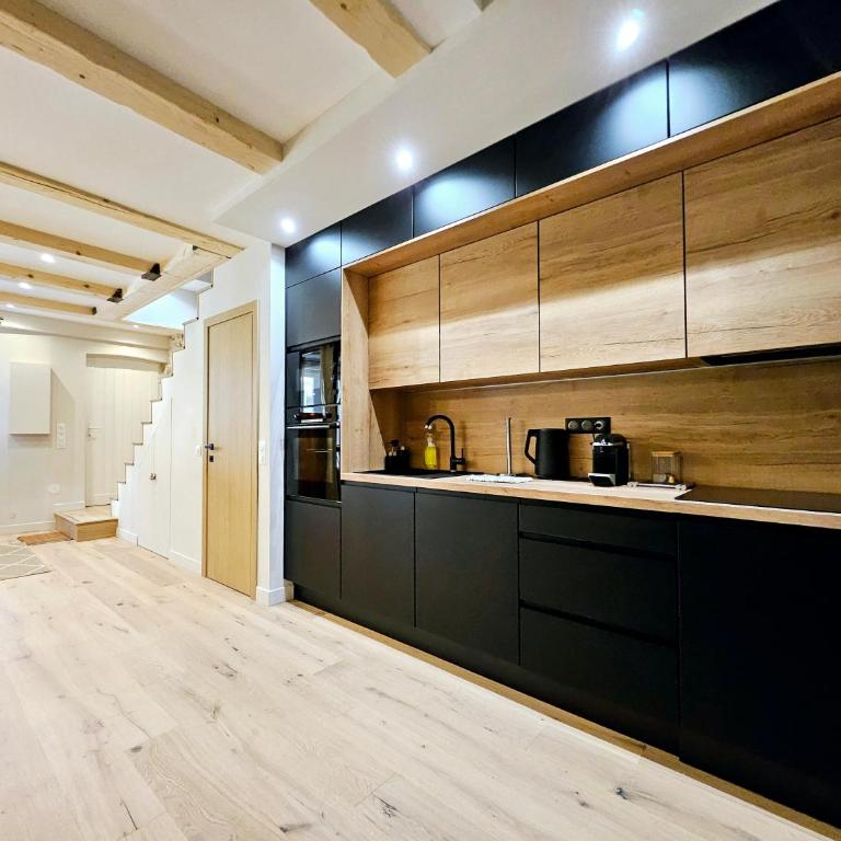 Le Dotec Méditerranéen - Triplex dans le Vieil Antibes - Appartement 3 Chambres - 11