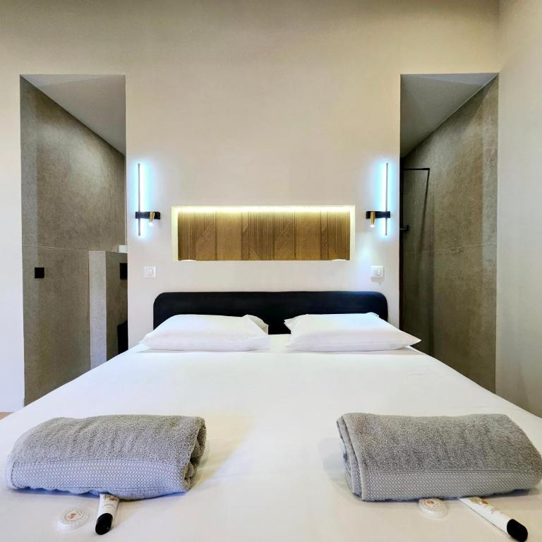 Le Dotec Méditerranéen - Triplex dans le Vieil Antibes - Appartement 3 Chambres - 21