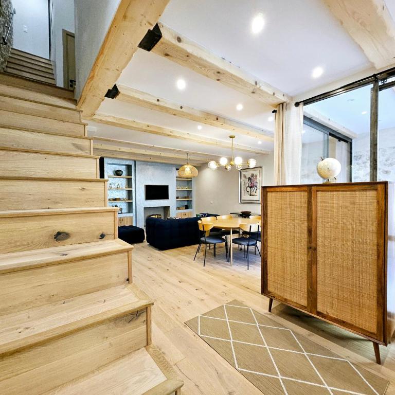 Le Dotec Méditerranéen - Triplex dans le Vieil Antibes - Appartement 3 Chambres - 32