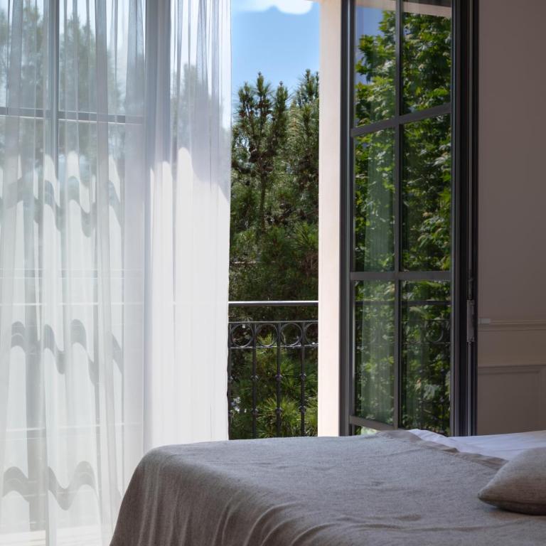 Hotel Majestic - Dvokrevetna Soba sa Bračnim Krevetom/Zasebnim Krevetima i Pogledom na More - 12