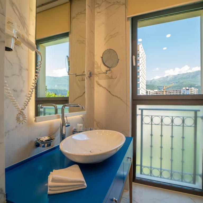 Hotel Majestic - Superior Dvokrevetna Soba sa Bračnim Krevetom/Zasebnim Krevetima - 13