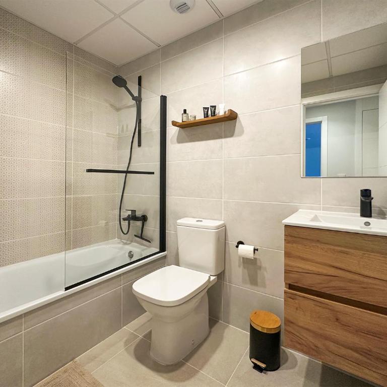 La Perla de Aranya Estepona - Two-Bedroom Apartment - 12