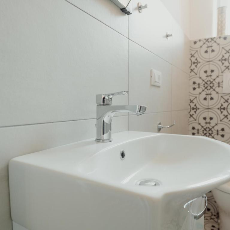 Eva Apartment - Appartamento con 2 Camere da Letto - 21