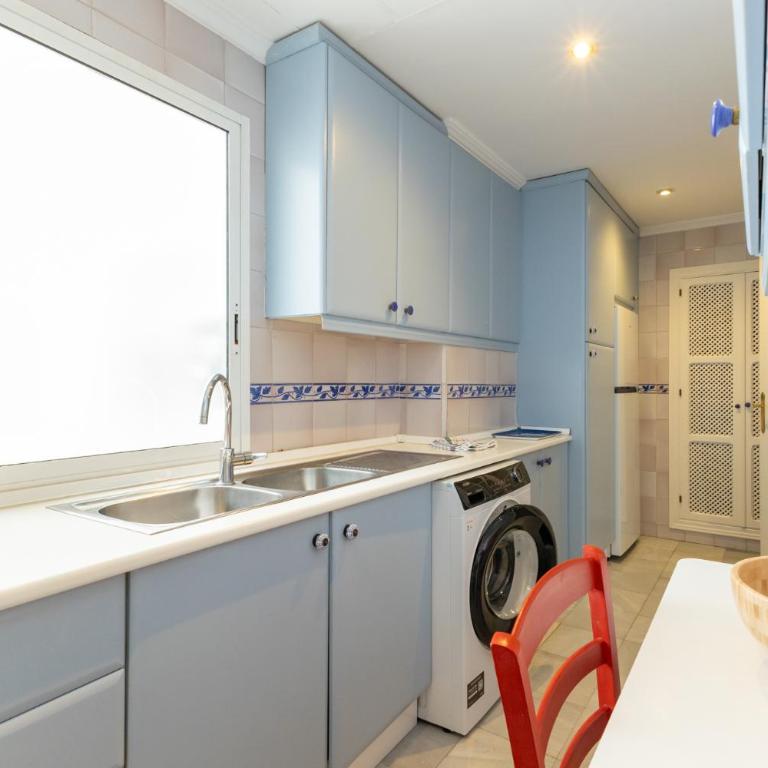 Rey Alfonso Apartamento con Garaje, 6 pax - Apartamento de 3 dormitorios - 21