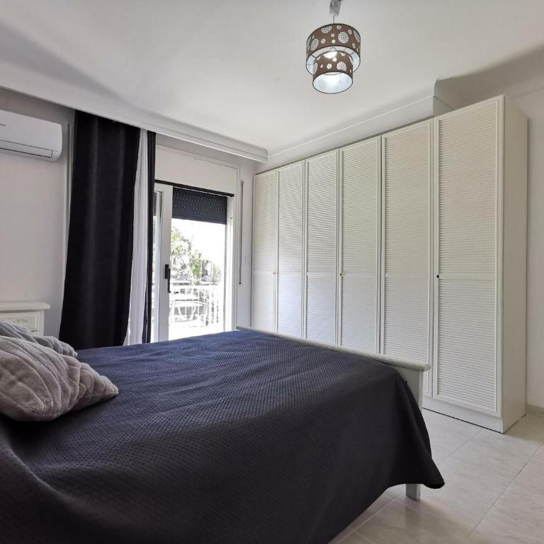 Apartamento acogedor a 400m de la playa en Llançà, con terraza y baño hidromasaje - ES-89-135 - Apartment - 6