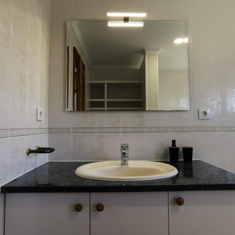 Apartamento acogedor a 400m de la playa en Llançà, con terraza y baño hidromasaje - ES-89-135 - Apartment - 10