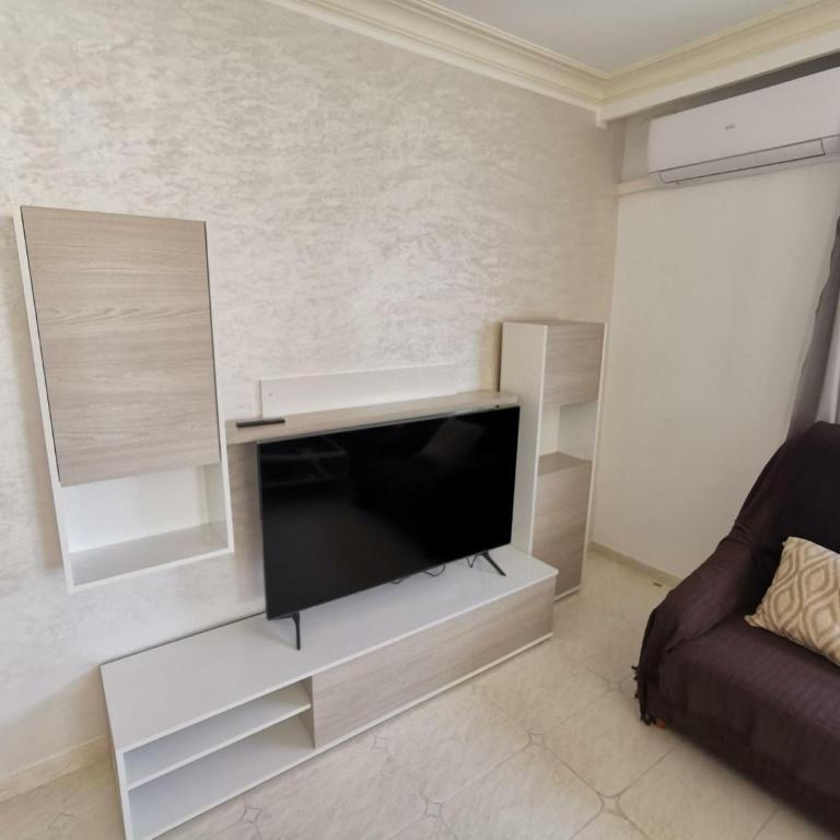 Apartamento acogedor a 400m de la playa en Llançà, con terraza y baño hidromasaje - ES-89-135 - Apartment - 16