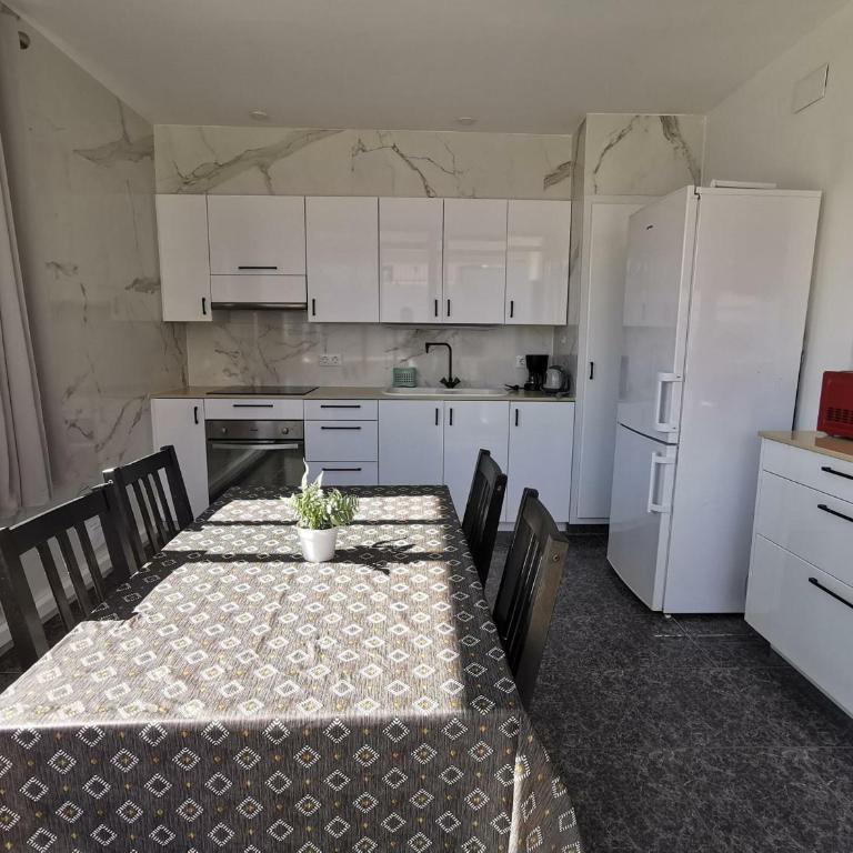 Apartamento acogedor a 400m de la playa en Llançà, con terraza y baño hidromasaje - ES-89-135 - Apartment - 19