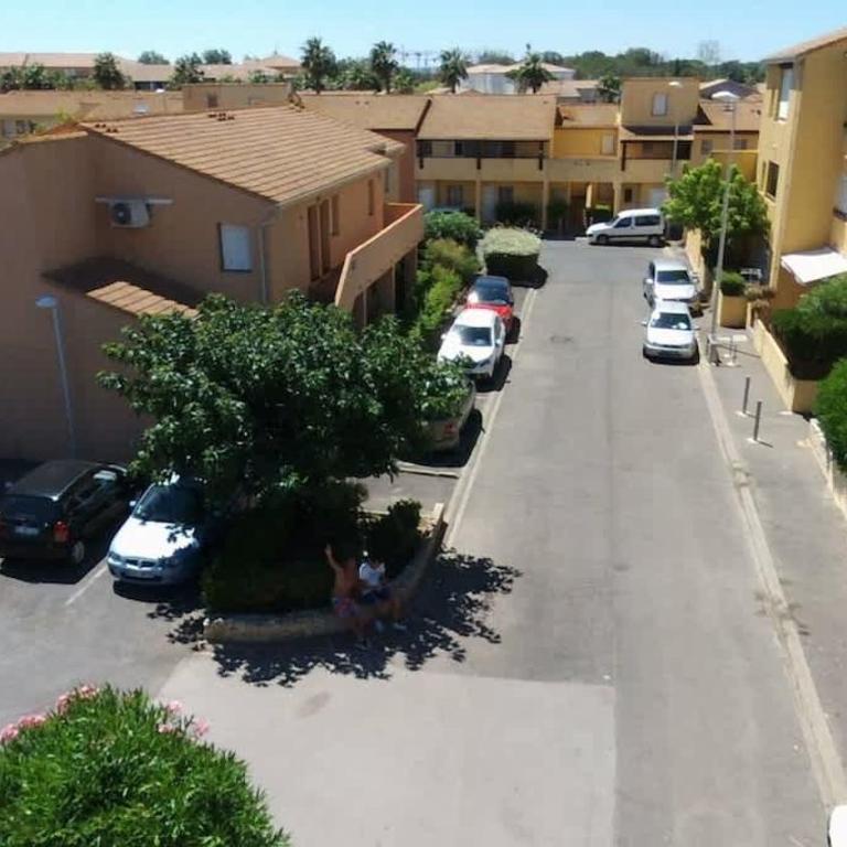 beautiful & cosy flat, only 5min - Apartamento - 14