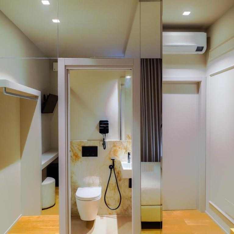 Virginia Madre Luxury Rooms - Boutique Guest House - Camera Matrimoniale Superior - 10