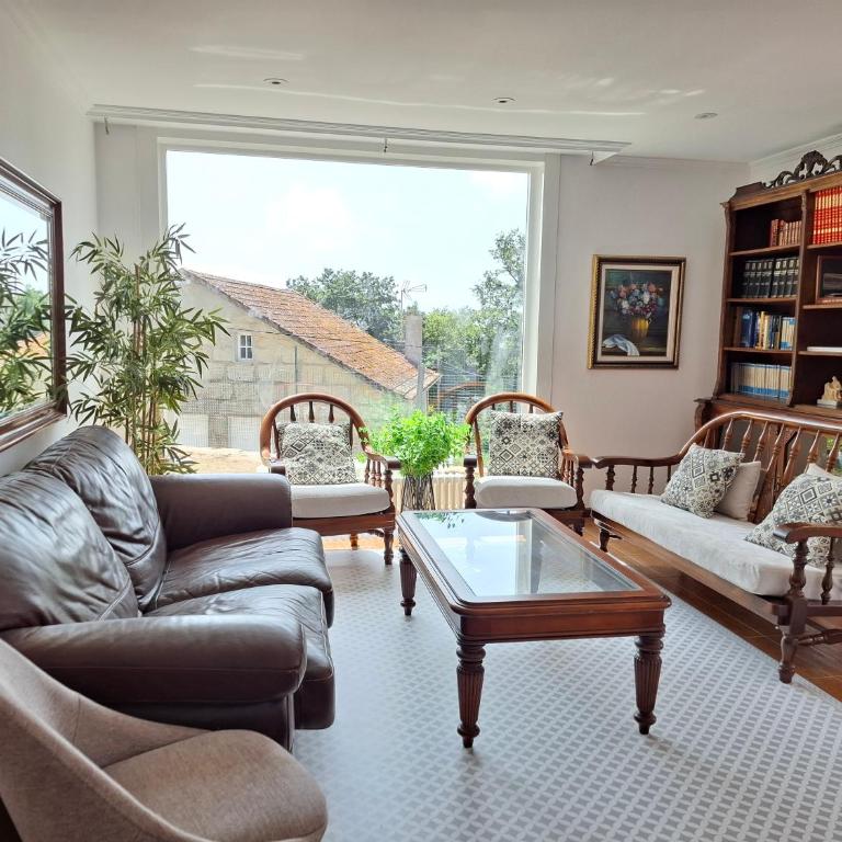 Casa con vistas al mar, campo y barbacoa - Five-Bedroom House - 3
