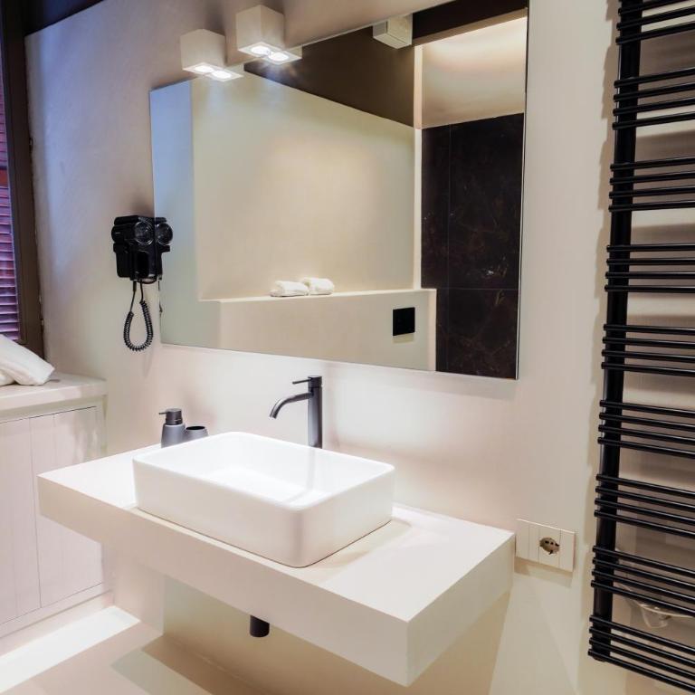 Virginia Madre Luxury Rooms - Boutique Guest House - Junior Suite Deluxe - 16