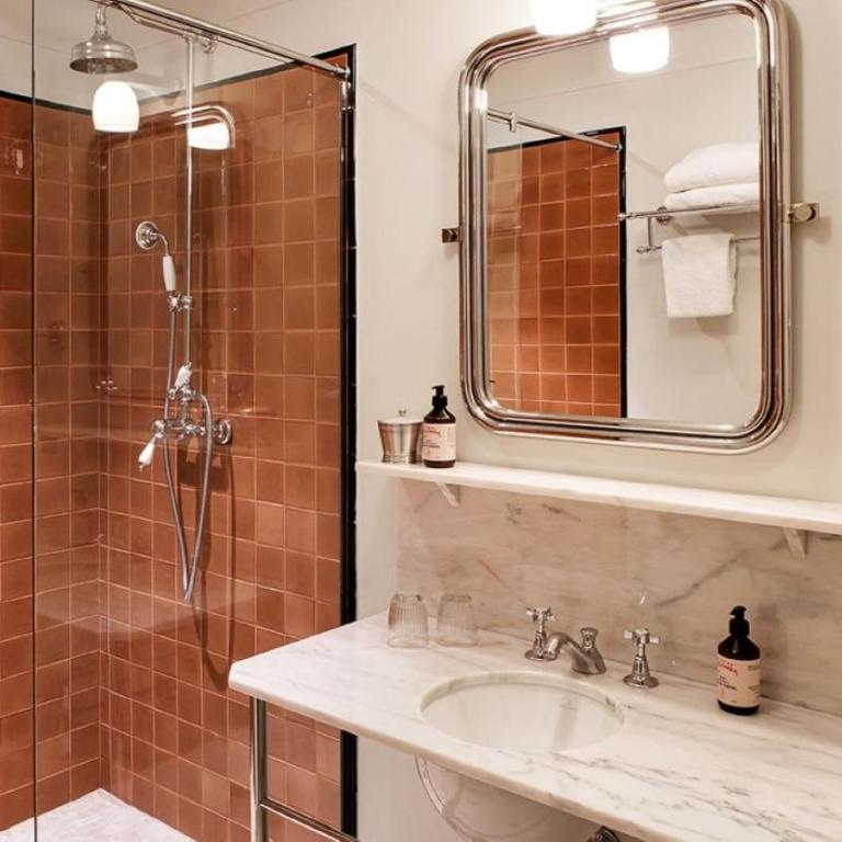 Hotel Rochechouart, Orso Hotels, a Member of Design Hotels - Suite - Vue sur Sacré Cœur - 8