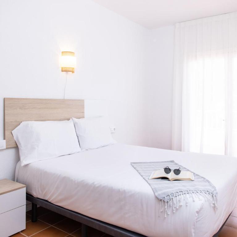 RVApartaments Escala Brava - Apartamento de 2 dormitorios con vistas al jardín - 13