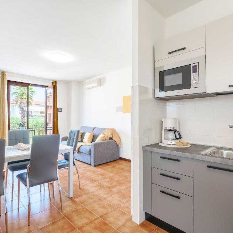 APARTMENT THE SUN - Regarda Travel - Appartamento con Balcone - 9